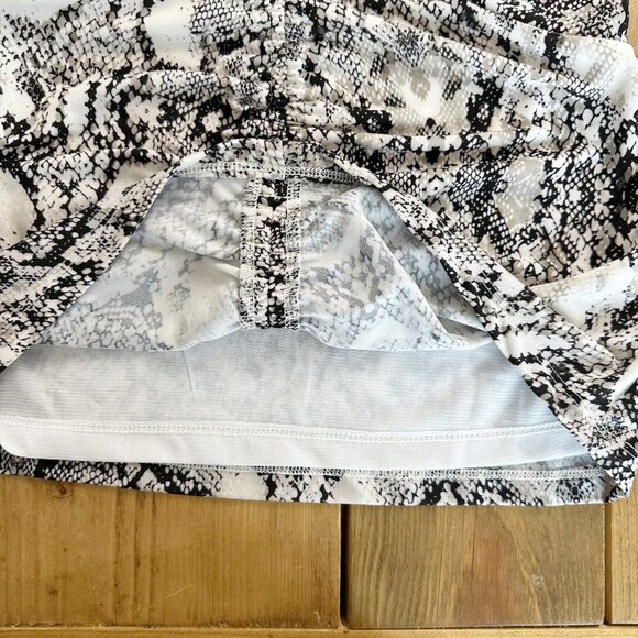 Inc International Concepts Snake Print Athletic Top S‎ NWT - Picture 2 of 6